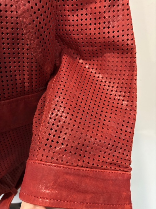 Women's Red Leather Jacket size medium - Picture 5 of 15